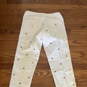 Lilly Pulitzer White Cropped Jeans with Pink Accents